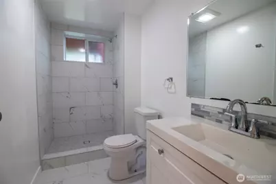 12410 98th Avenue NE, Kirkland, WA 98034 - Photo 15