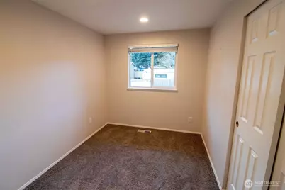 12410 98th Avenue NE, Kirkland, WA 98034 - Photo 11