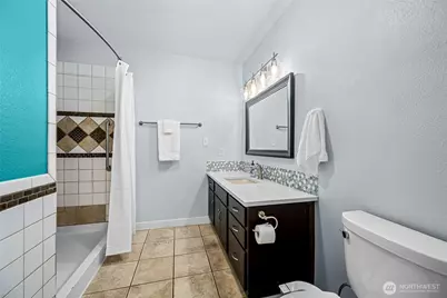 2021 N Laventure Road #404, Mount Vernon, WA 98273 - Photo 25