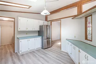 579 NW Silver Glen Ln, Bremerton, WA 98311 - Photo 9