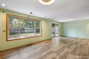 8609 Lake Forest Dr SE, Lacey, WA 98503 - Photo 9