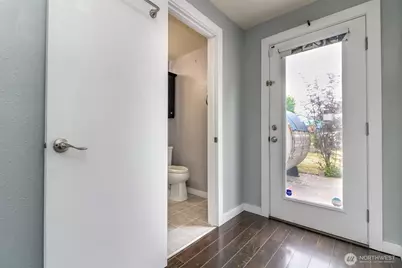 1005 E 57th Street, Tacoma, WA 98404 - Photo 29