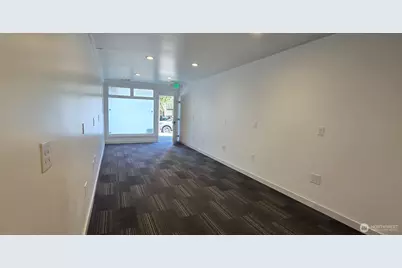 4213 Winslow Place N, Seattle, WA 98103 - Photo 15