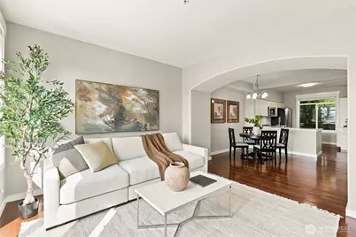 23300 SE Black Nugget Road #M2, Issaquah, WA 98029 - Photo 9