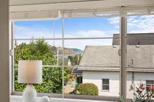 1413 17th St, Anacortes, WA 98221 - Photo 5