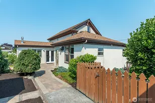 1413 17th St, Anacortes, WA 98221 - Photo 33