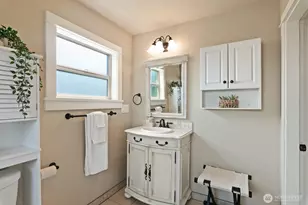 1413 17th St, Anacortes, WA 98221 - Photo 13