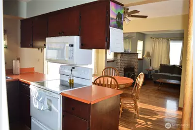 1016 S 72nd, Tacoma, WA 98408 - Photo 3