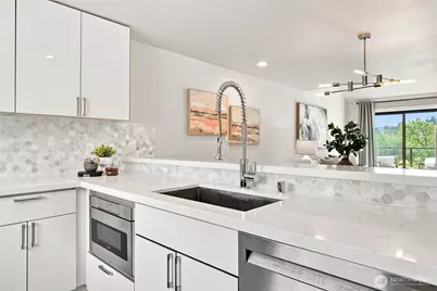 6121 NE 175th Street #A402, Kenmore, WA 98028 - Photo 3