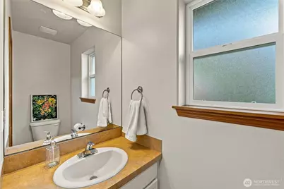 454 Oak Hill Lane, Burlington, WA 98233 - Photo 17