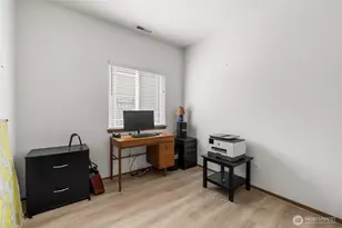 323 N Laventure Rd, Mount Vernon, WA 98273 - Photo 21