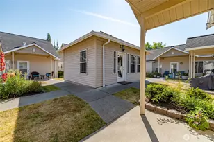323 N Laventure Rd, Mount Vernon, WA 98273 - Photo 23