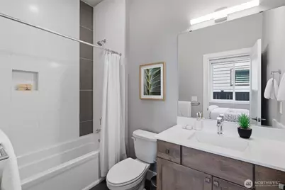 24309 NE 24th Street, Sammamish, WA 98074 - Photo 15