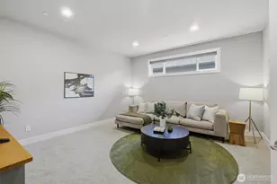 24309 NE 24th St, Sammamish, WA 98074 - Photo 29