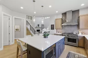 24309 NE 24th St, Sammamish, WA 98074 - Photo 13