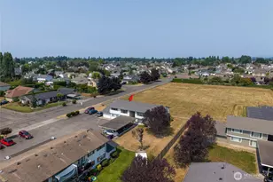 203 Farrelly St, Enumclaw, WA 98022 - Photo 25