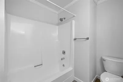 203 Farrelly Street, Enumclaw, WA 98022 - Photo 15