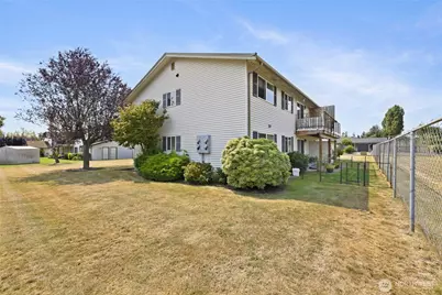 203 Farrelly Street, Enumclaw, WA 98022 - Photo 23