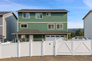 2416 W Echo Bay Dr, Bremerton, WA 98312 - Photo 33