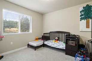 2416 W Echo Bay Dr, Bremerton, WA 98312 - Photo 27