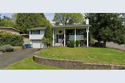 18920 127th Place SE, Renton, WA 98058 - Photo 3
