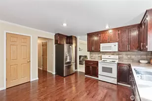 826 126th St Ct E, Tacoma, WA 98445 - Photo 13