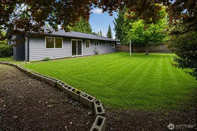 320 213th Place SW, Bothell, WA 98021 - Photo 29