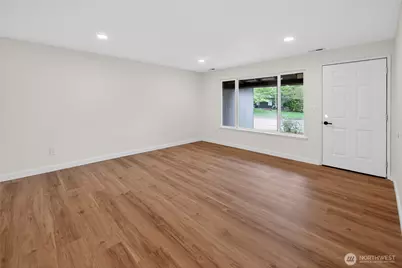 320 213th Place SW, Bothell, WA 98021 - Photo 25