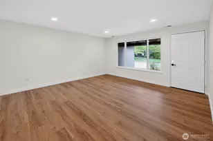320 213th Pl SW, Bothell, WA 98021 - Photo 25