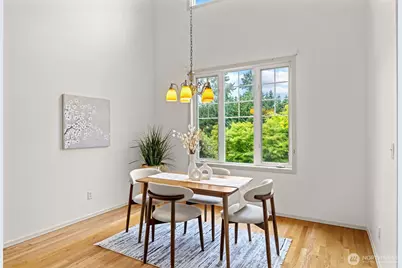 1301 225th Place SE, Sammamish, WA 98075 - Photo 7