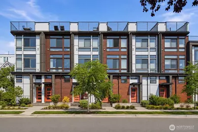720 N 43rd St, Seattle, WA 98103 - Photo 1
