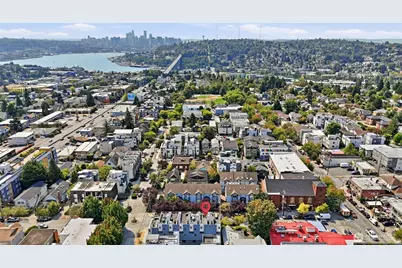 720 N 43rd St, Seattle, WA 98103 - Photo 25