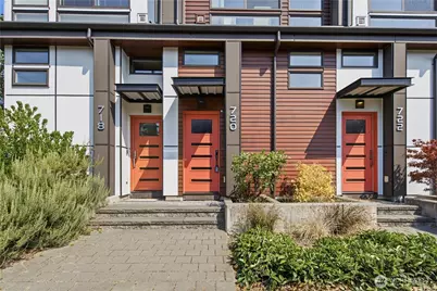 720 N 43rd St, Seattle, WA 98103 - Photo 3