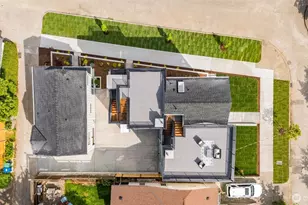 7403 Dayton Ave N, Seattle, WA 98103 - Photo 37