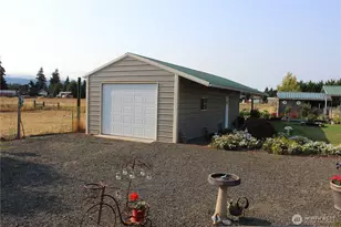 9220 183rd Ave SW, Rochester, WA 98579 - Photo 33