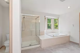 1835 S 251st Pl, Des Moines, WA 98198 - Photo 17