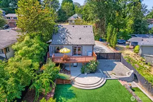 9744 49th Ave S, Seattle, WA 98118 - Photo 31