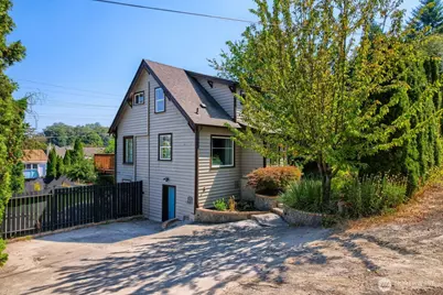 9744 49th Avenue S, Seattle, WA 98118 - Photo 1