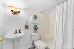 20919 SE 202nd St, Renton, WA 98058 - Photo 27