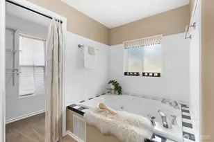 20919 SE 202nd St, Renton, WA 98058 - Photo 19