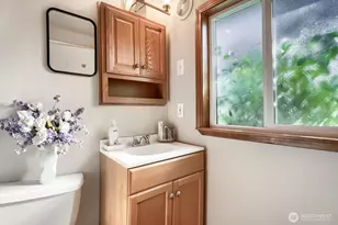 4329 S 239th Pl, Kent, WA 98032 - Photo 17
