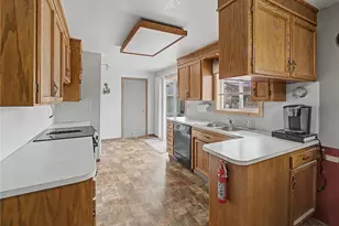 621 E Mason Ave, Buckley, WA 98321 - Photo 17