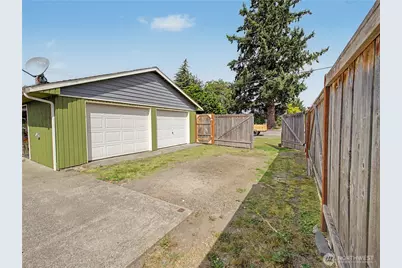 621 E Mason Avenue, Buckley, WA 98321 - Photo 5