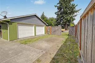 621 E Mason Ave, Buckley, WA 98321 - Photo 5