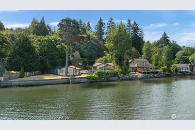 1747 SW Bay Street, Port Orchard, WA 98366 - Photo 1