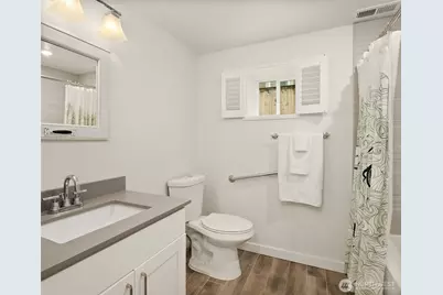 227 29th Avenue E, Seattle, WA 98112 - Photo 31