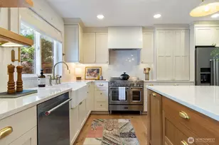 410 N 178th Ln, Shoreline, WA 98133 - Photo 9