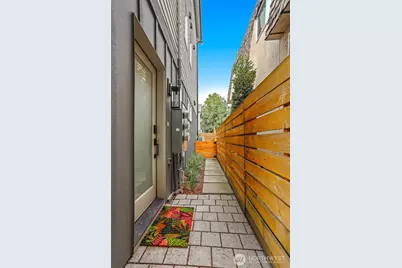 5513 B 6th Avenue NW, Seattle, WA 98107 - Photo 27