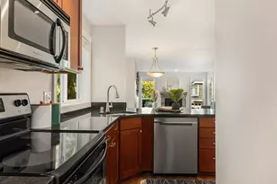 8615 238th Street SW, Edmonds, WA 98026 - Photo 9
