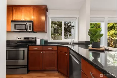 8615 238th Street SW #H201, Edmonds, WA 98026 - Photo 7